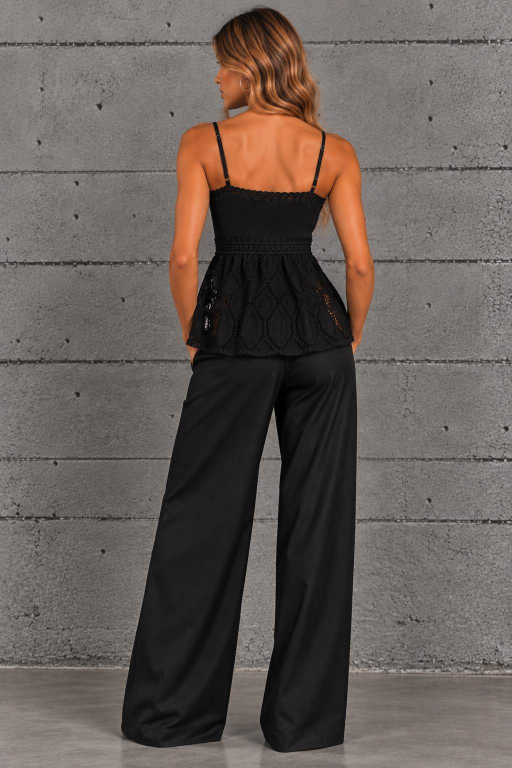 Blusa Skunk Bordado Chic