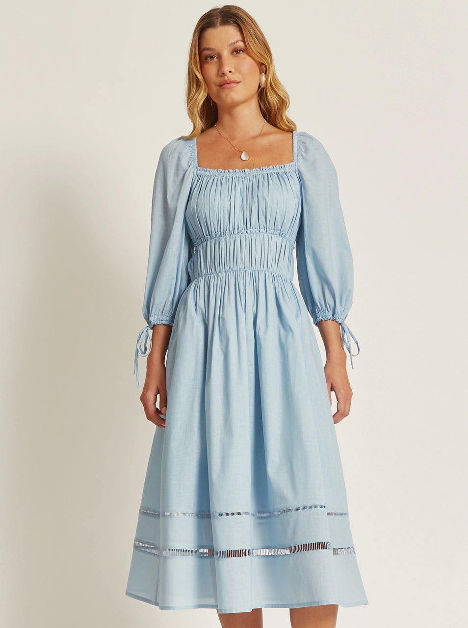 Vestido Syssa Vica